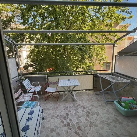 Nel Cuore Di Marina Centro Apartman